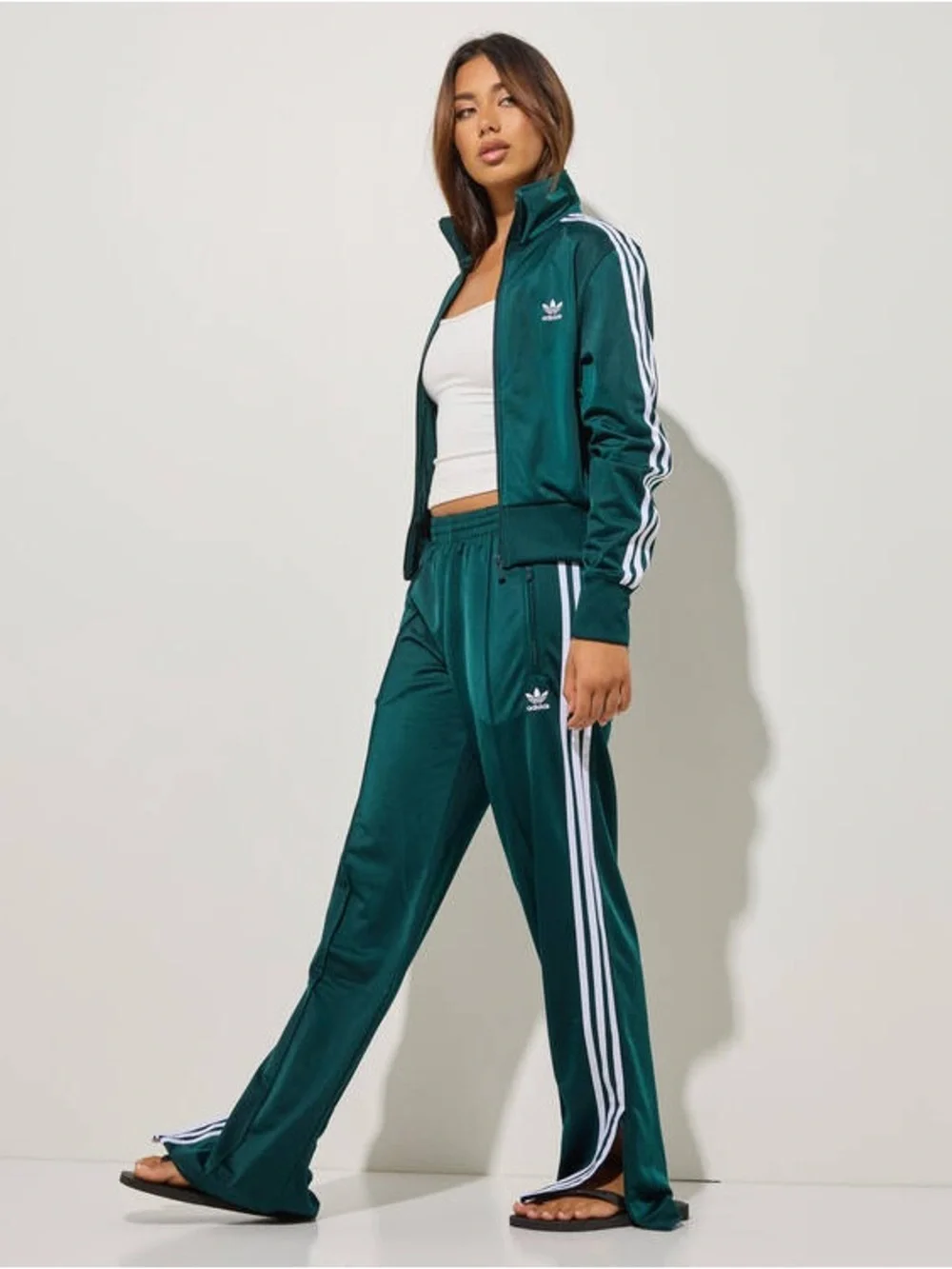 #134- NEW adidas Adicolor Classics Firebird Track Top - Picture 4 of 14